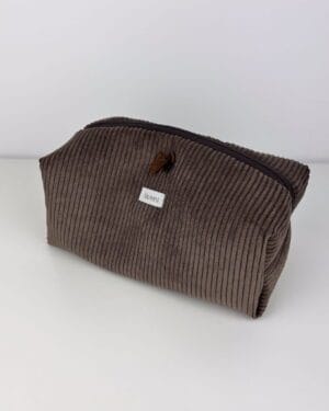elegancka-kosmetyczka-na-prezent sztruksowa kosmetyczka handmade