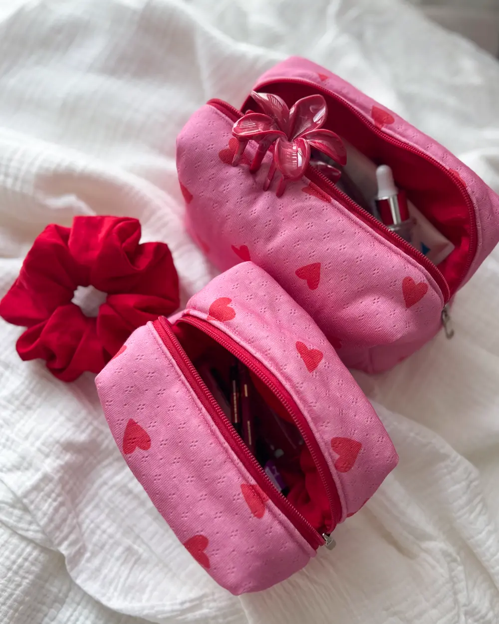 Kosmetyczka handmade – stylowy organizer, który odmieni Twoje codzienne rytuały 2 kosmetyczka handmade