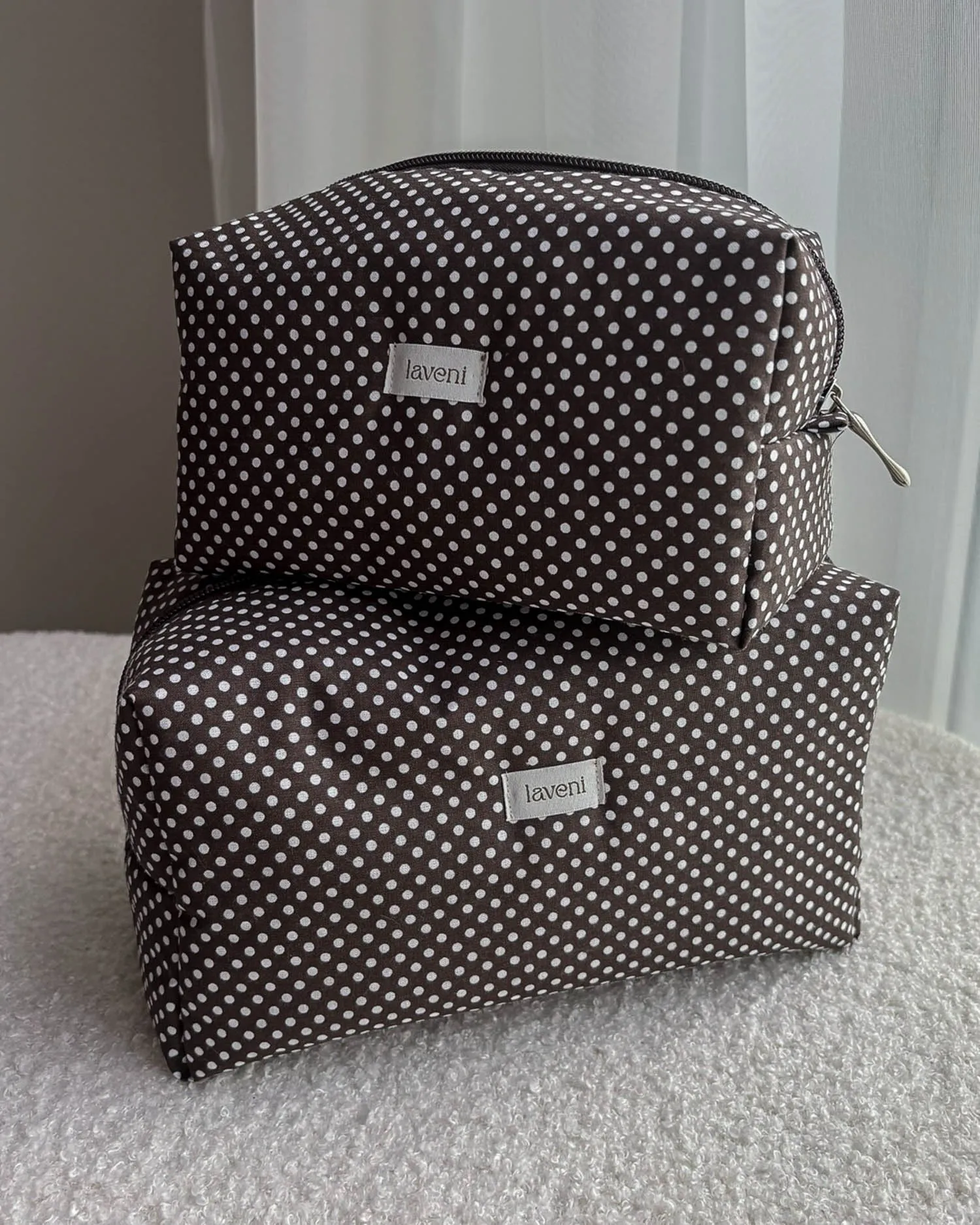 Zestaw Kosmetyczek Polka Dots Brownie 1 zestaw kosmetyczek w kropeczki